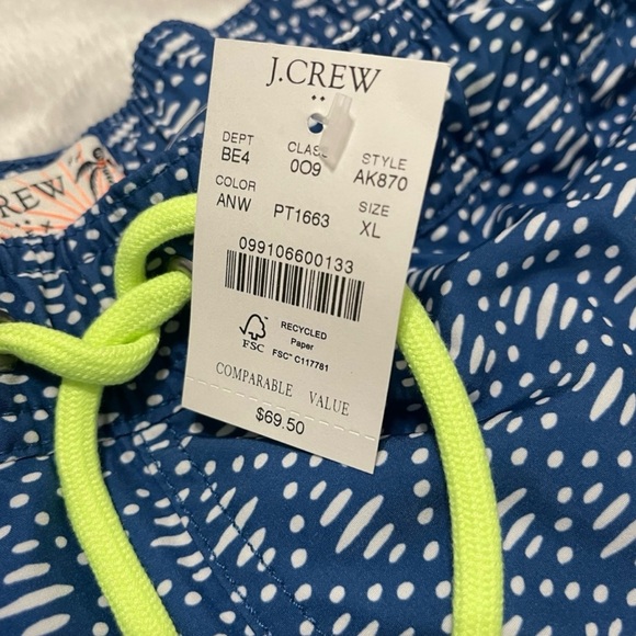 NEW J. Crew 6" printed swim trunk - Picture 9 of 9